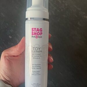 Stag Shop Toy Cleaner